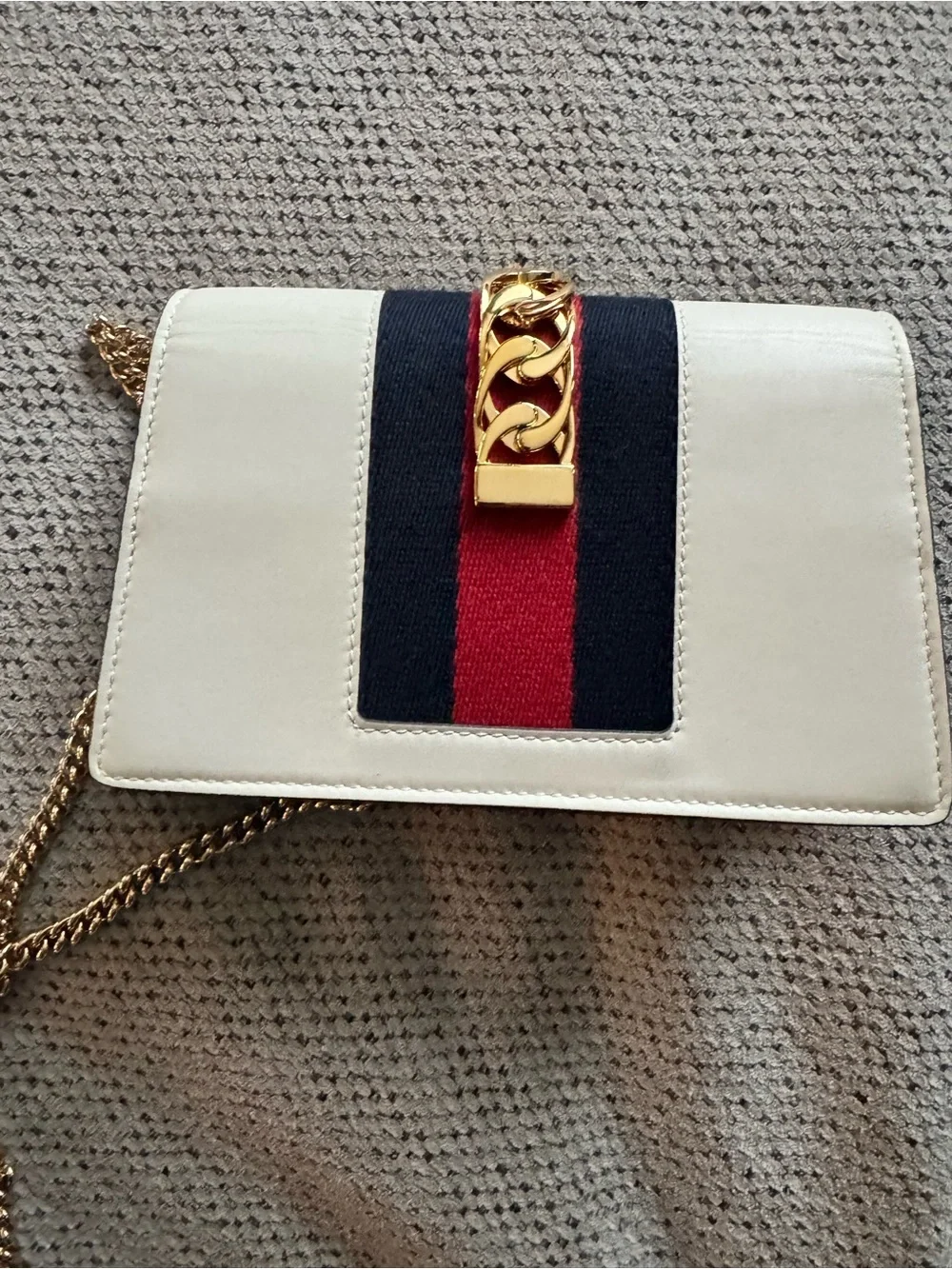Gucci sylvie White Leather Mini Shoulder Bag with Gold Chain